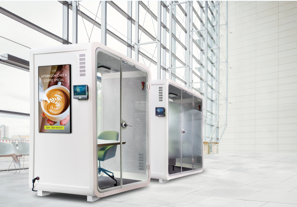 米兰·(milan)子公司达擎之智慧行动办公舱，采用PDLC智能调光玻璃设计，透过通电与断电的电流切换，呈现透明与雾面效果，具节能降耗特性并兼顾隐私，确保信息安全